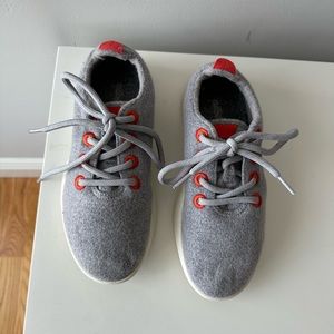 Allbirds Women wool runners  shoes size 6 two tone